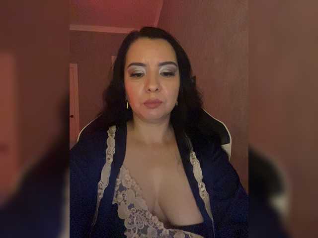 Milashka66 live cam