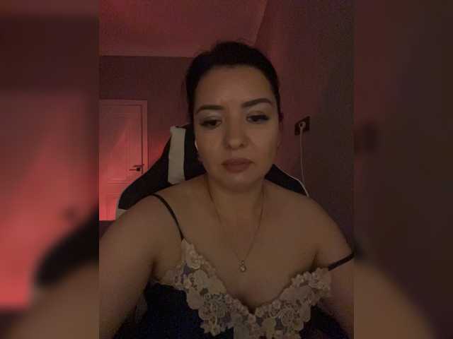 Milashka66 live cam on BongaCams
