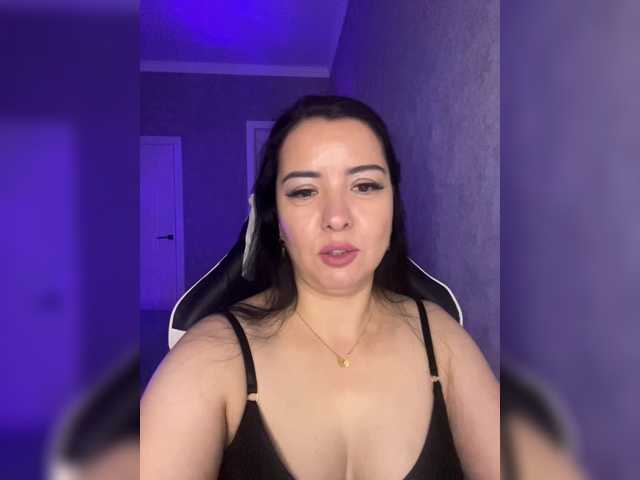 Milashka66 live cam on BongaCams