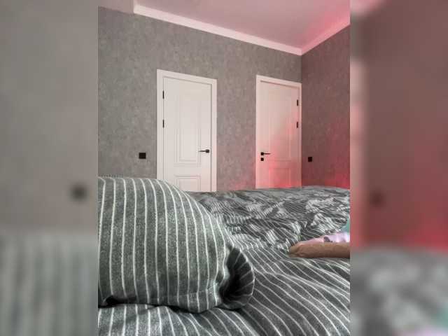 Milashka66 live cam on BongaCams