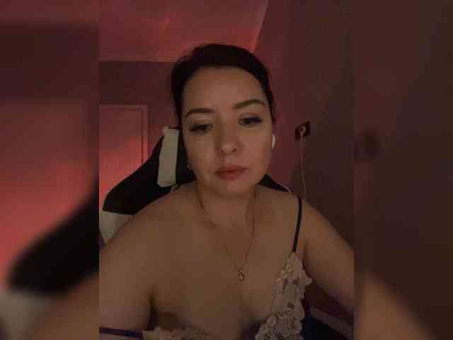 Milashka66 webcam