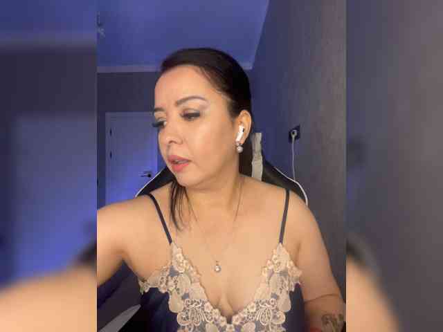 Milashka66 webcam