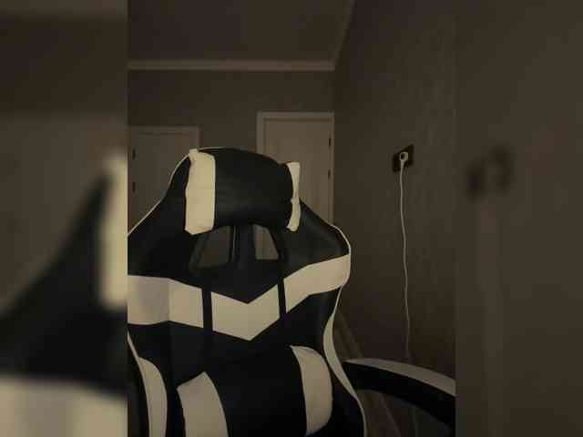 milashka66's live room