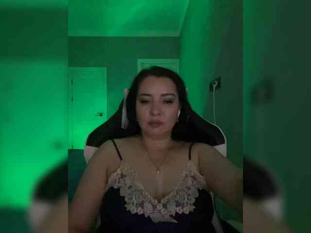 Milashka66 webcam