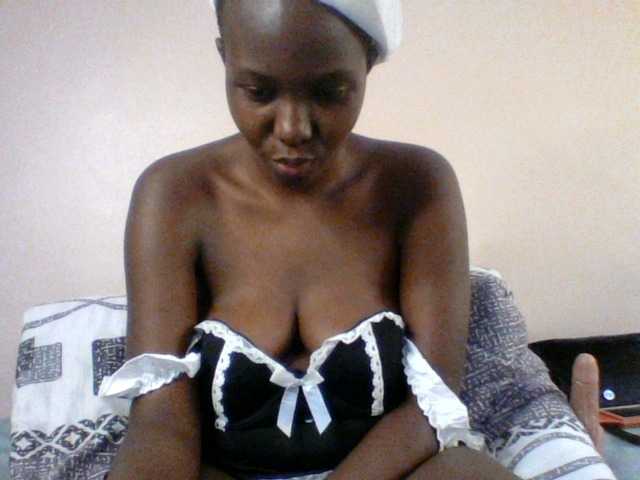 Pamela7 live cam on BongaCams