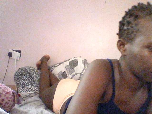 Pamela7 live webcam