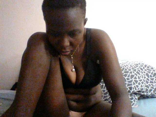 Pamela7 live cam on BongaCams