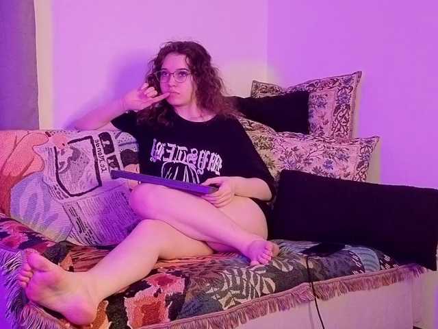 LiliaBellini webcam