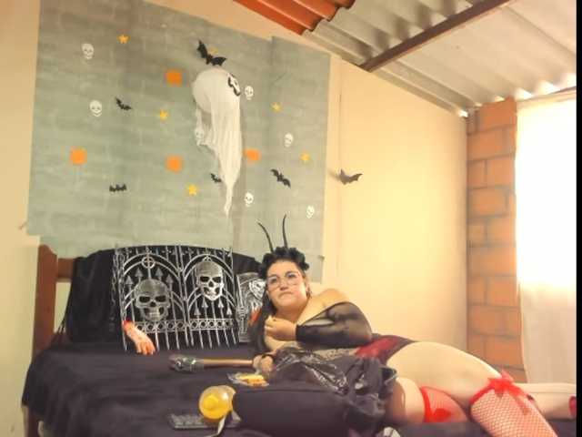 emmaandandy live cam on BongaCams