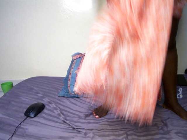 prettyness, en directo ahora en BongaCams