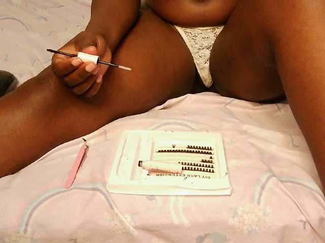 prettyness live cam on BongaCams