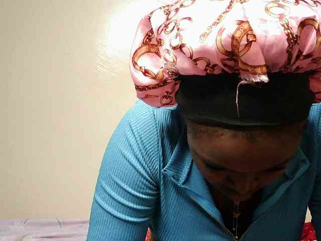 prettyness's webcam live show