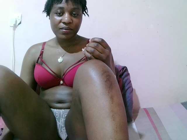 sexxy-freaky live cam on BongaCams