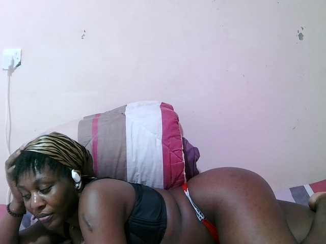 sexxy-freaky live cam on BongaCams