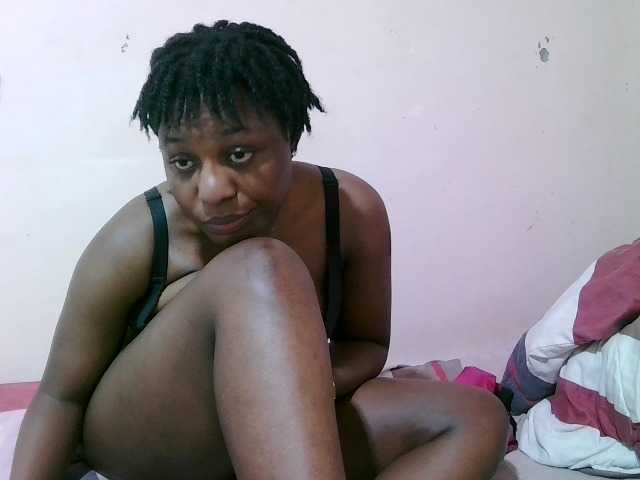 sexxy-freaky live cam preview