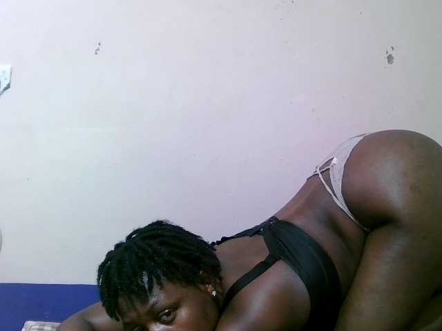 sexxy-freaky