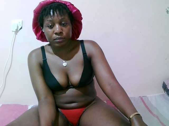 sexxy-freaky, en directo ahora en BongaCams