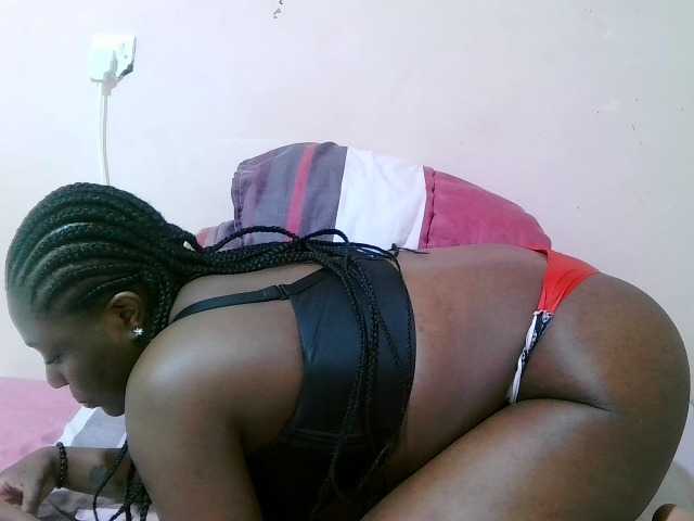 sexxy-freaky