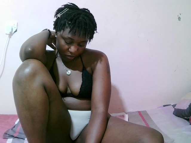 sexxy-freaky live cam preview