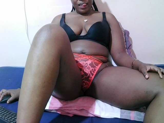 sexxy-freaky