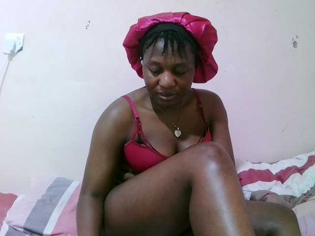 sexxy-freaky live cam on BongaCams