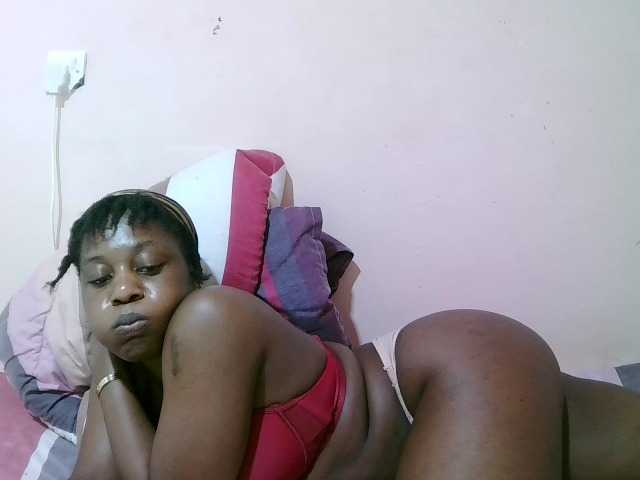 sexxy-freaky live cam on BongaCams