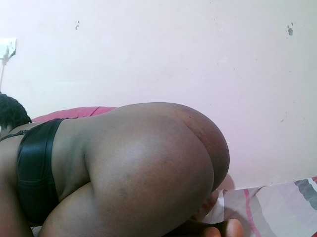 sexxy-freaky live cam on BongaCams