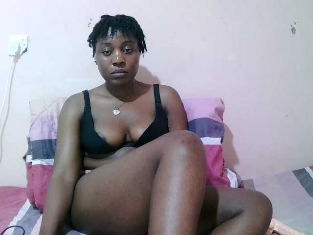 sexxy-freaky live cam on BongaCams