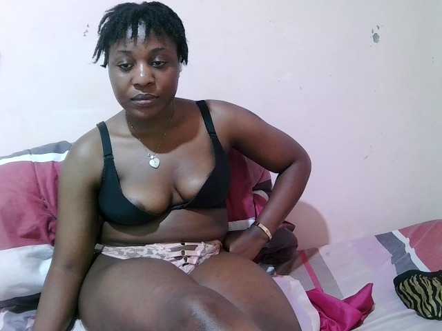 sexxy-freaky live cam preview
