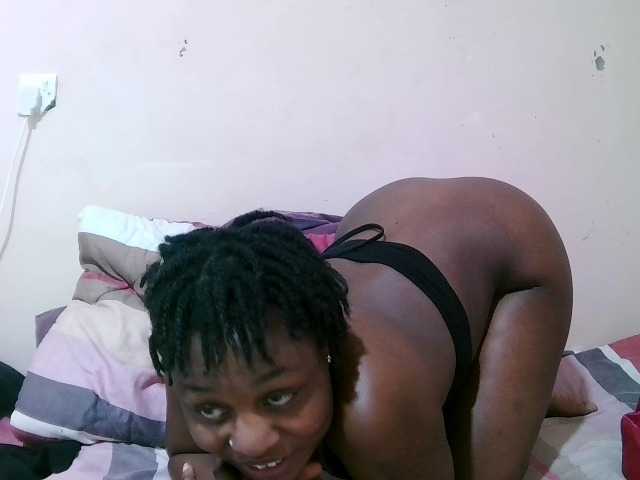 sexxy-freaky live cam preview