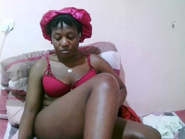 sexxy-freaky live cam on BongaCams