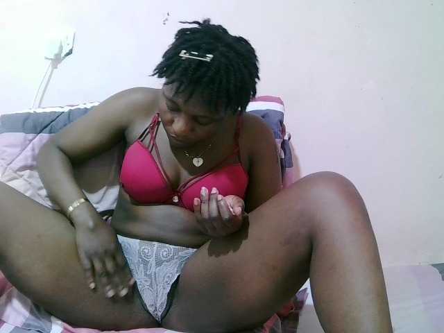 sexxy-freaky