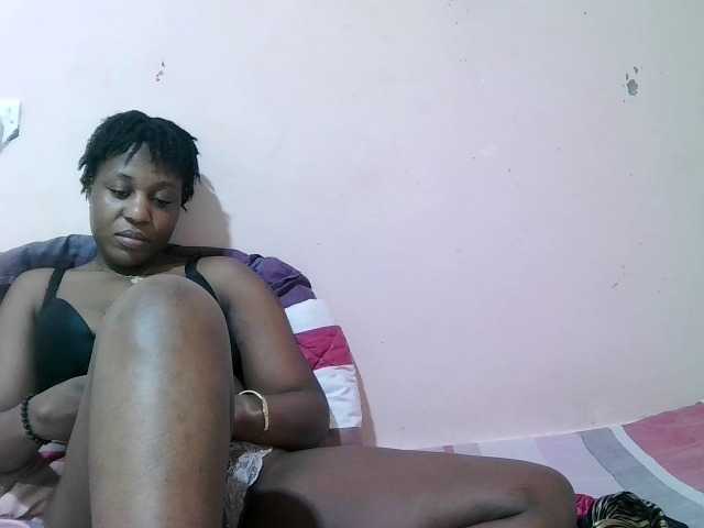 sexxy-freaky, en vivo ahora en BongaCams
