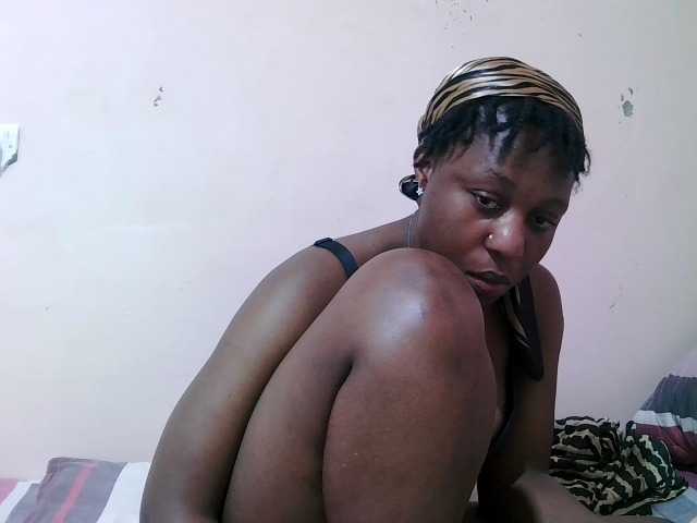 sexxy-freaky, live now on BongaCams