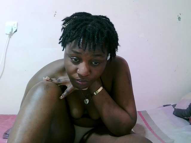 sexxy-freaky live cam on BongaCams