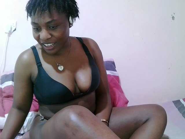 sexxy-freaky live cam preview