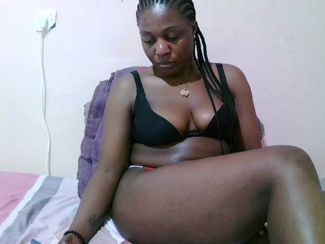 sexxy-freaky live cam on BongaCams
