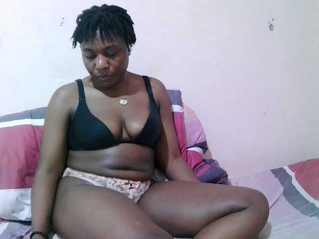 sexxy-freaky live cam preview