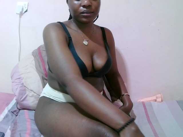 sexxy-freaky live cam on BongaCams