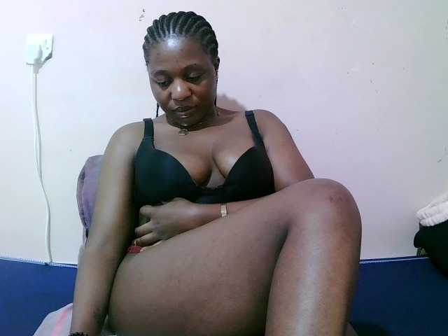 sexxy-freaky live cam on BongaCams