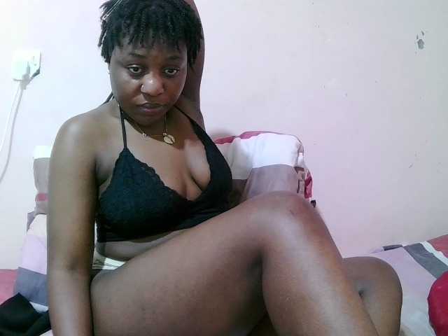 sexxy-freaky live cam on BongaCams