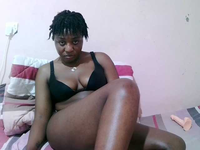 sexxy-freaky live cam preview