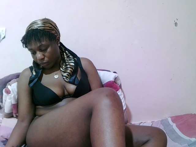 sexxy-freaky live cam on BongaCams