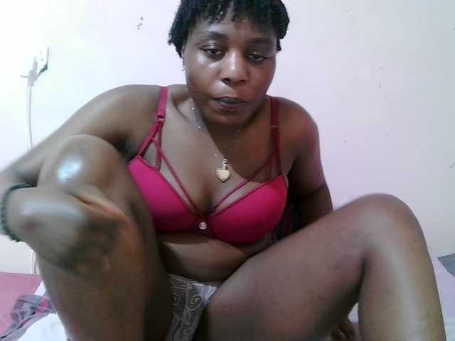 sexxy-freaky live cam on BongaCams