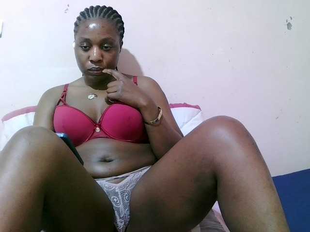 sexxy-freaky live cam on BongaCams