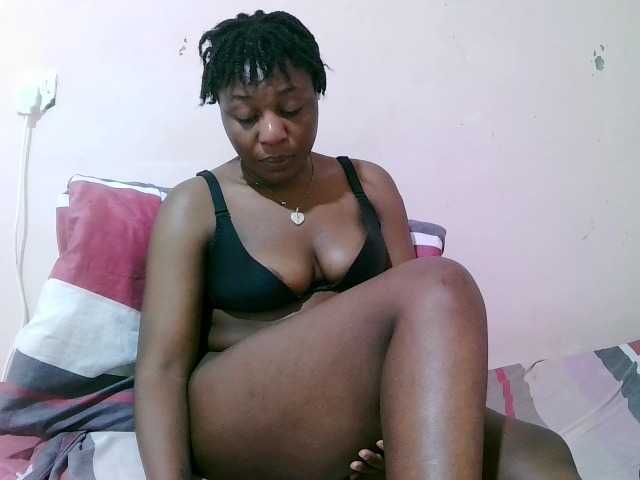 sexxy-freaky live cam preview