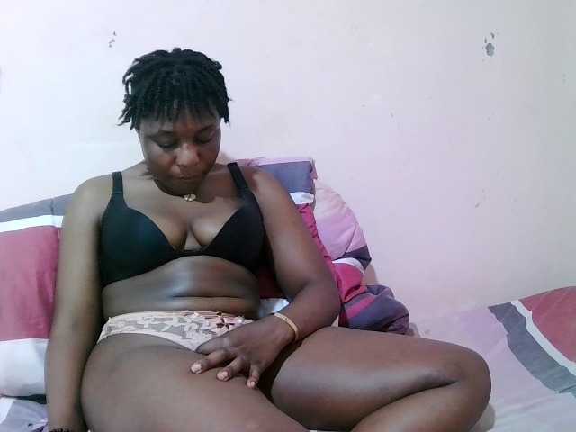 sexxy-freaky live cam preview
