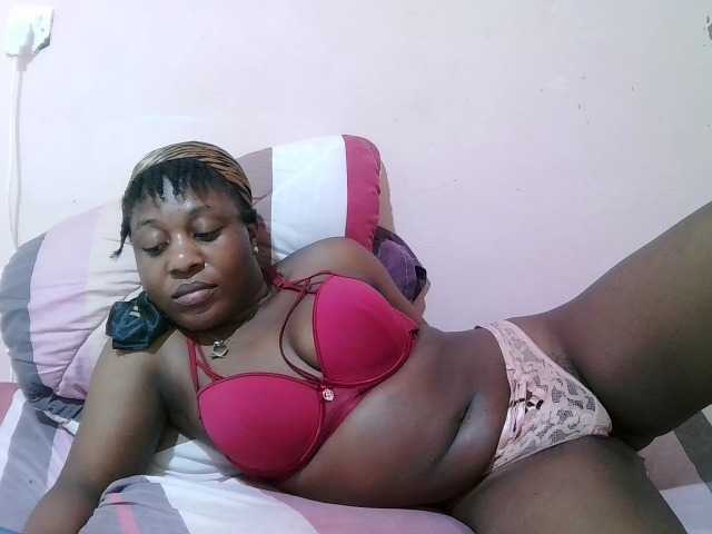 sexxy-freaky live cam on BongaCams