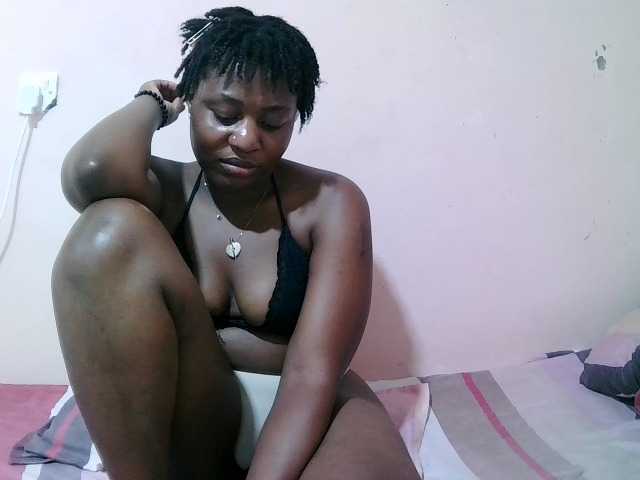 sexxy-freaky live cam preview