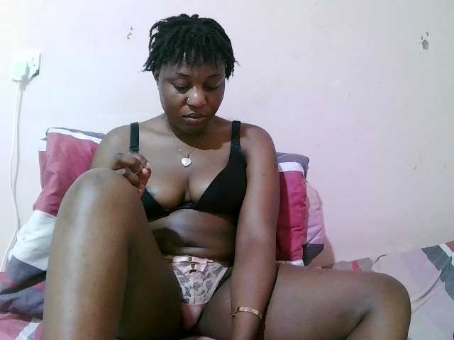 sexxy-freaky live cam preview